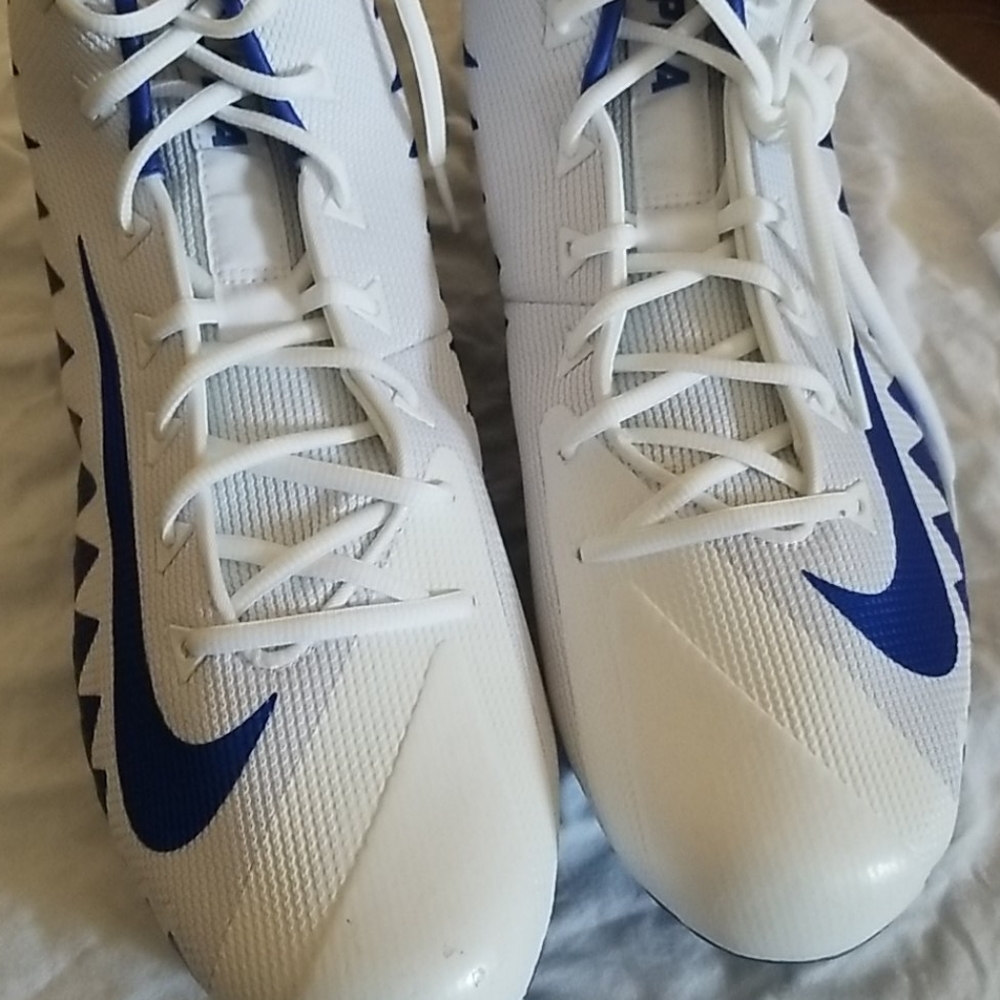 Mens shoes